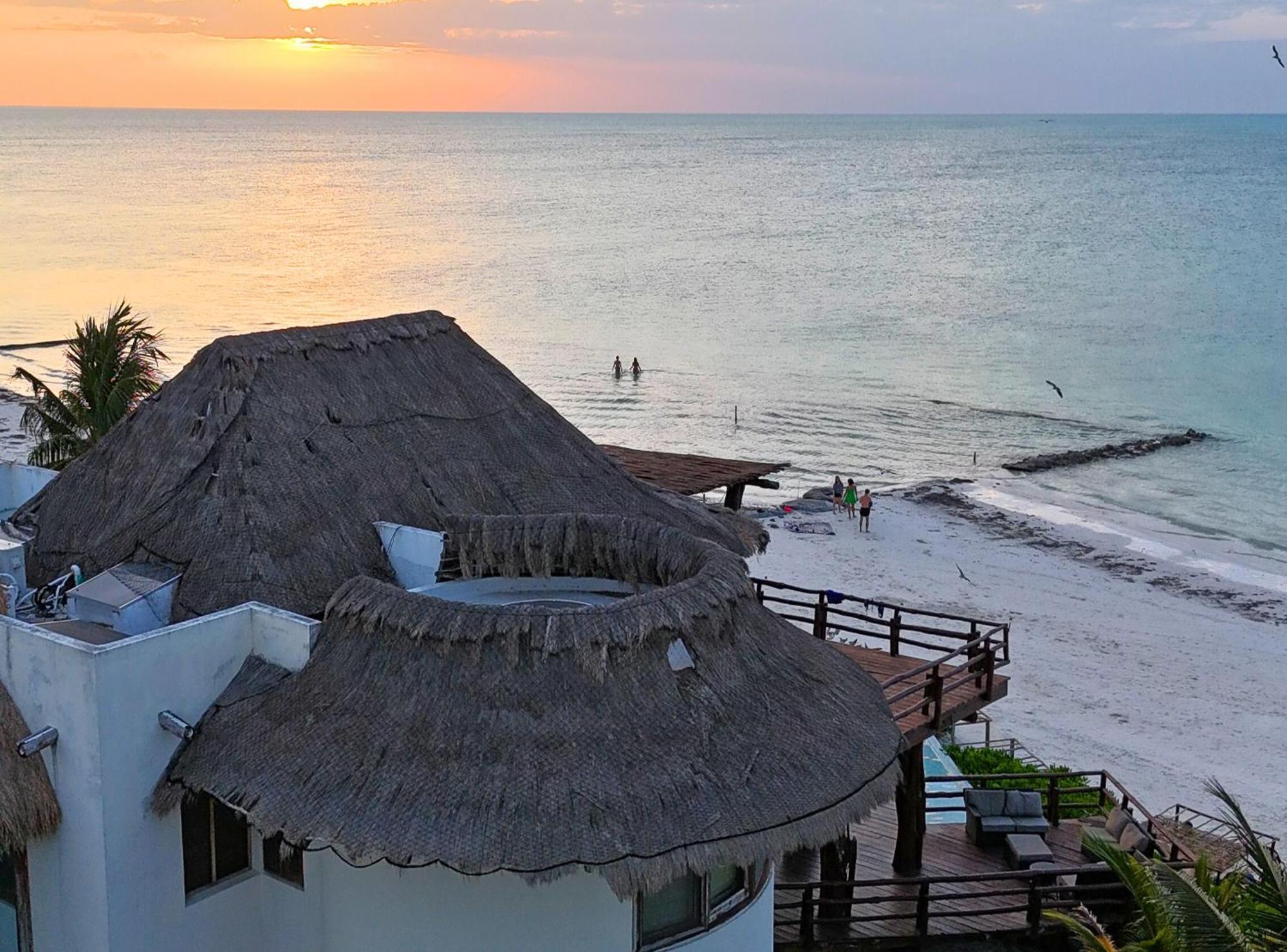 Dk Luxury Ocean Front Villa - Adults Only Isla Holbox Bagian luar foto